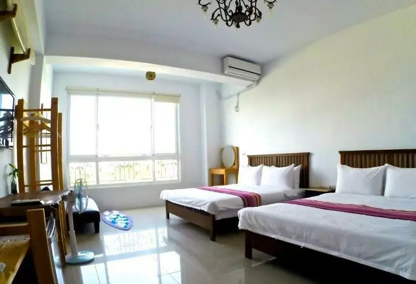 اتاق استاندارد چهار تخته, Surfspot House