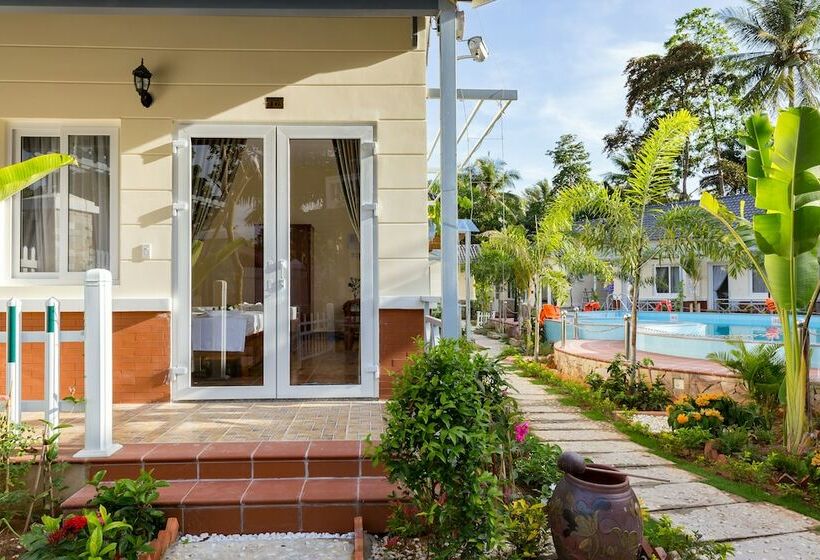 اتاق خانوادگی, Blue Paradise Bungalow Phu Quoc