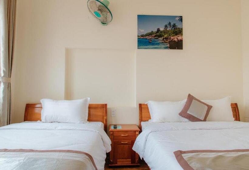 اتاق خانوادگی, Blue Paradise Bungalow Phu Quoc