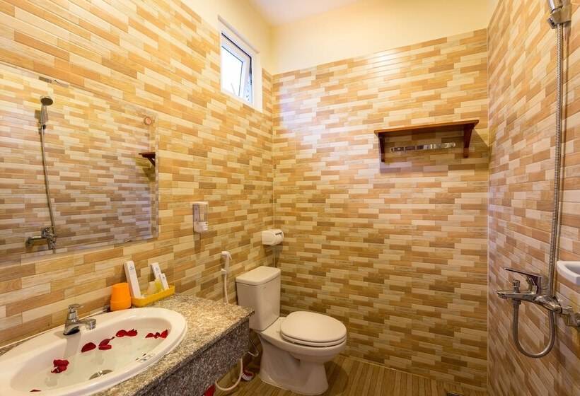 اتاق خانوادگی, Blue Paradise Bungalow Phu Quoc