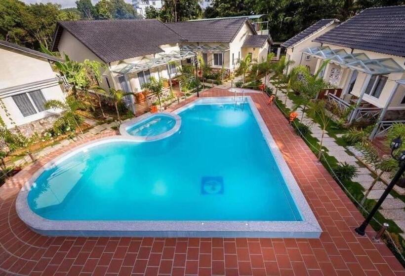 بانگلوی لوکس, Blue Paradise Bungalow Phu Quoc