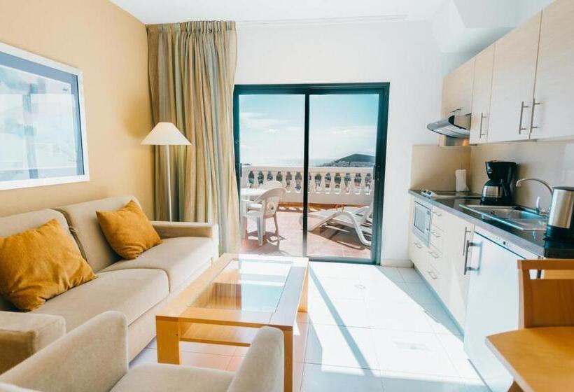 סטודיו סטנדרטי נוף לים, Hollywood Mirage   Excel Hotels & Resorts