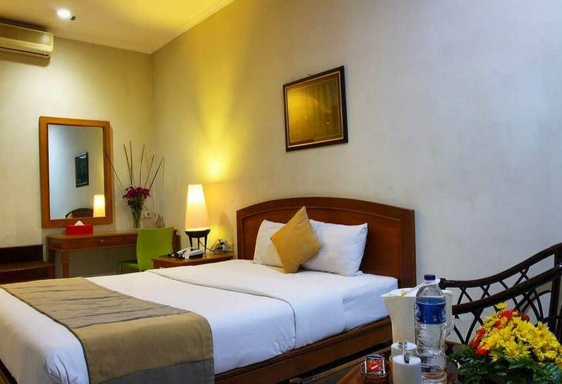 수피리어 룸, Catur Putra