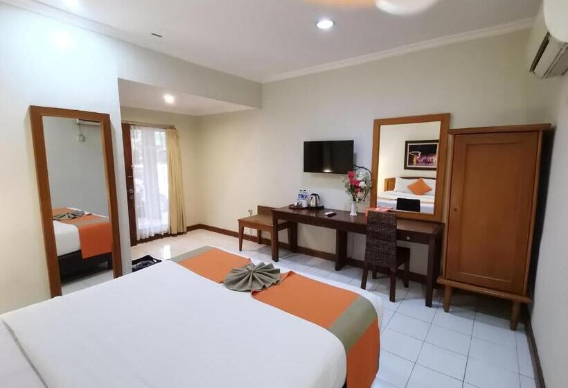 이그제큐티브 룸, Catur Putra