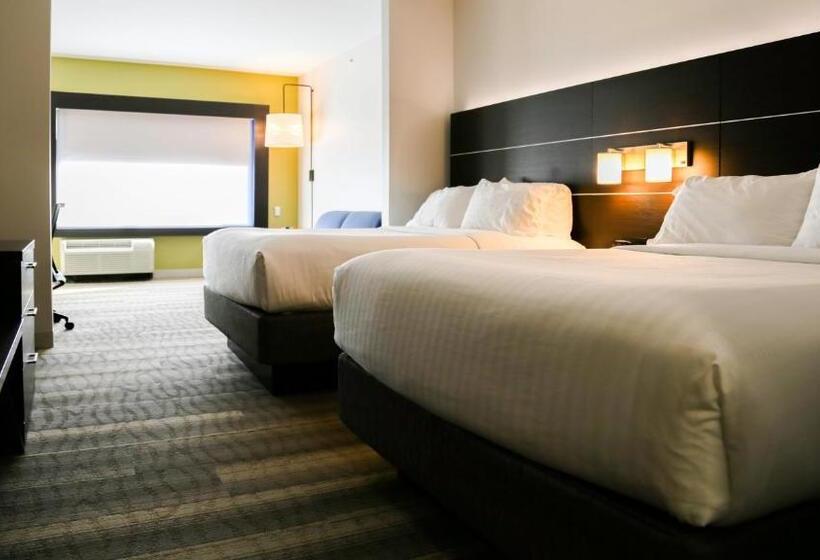 סוויטה מותאמת לאדם עם מוגבלויות, Holiday Inn Express & Suites Kingston Ulster, An Ihg