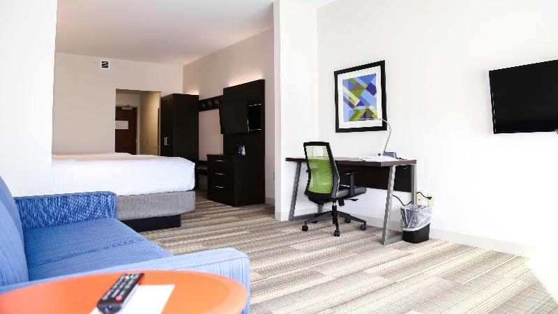 Люкс Адаптированный для Инвалидов, Holiday Inn Express & Suites Kingston Ulster, An Ihg
