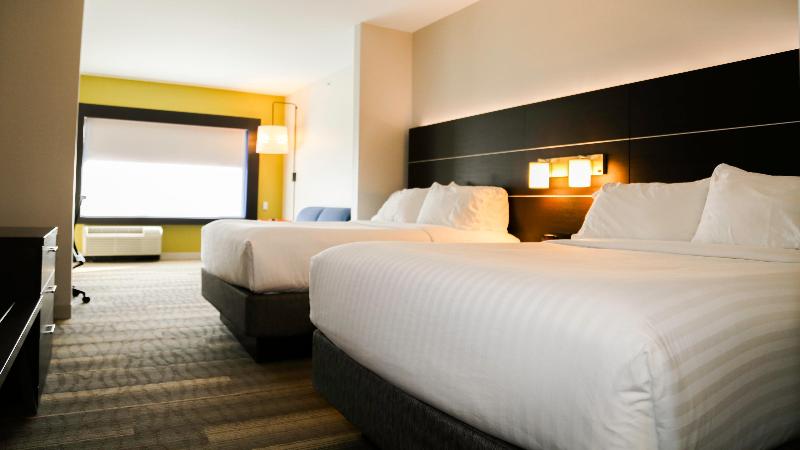 סוויטה מותאמת לאדם עם מוגבלויות, Holiday Inn Express & Suites Kingston Ulster, An Ihg