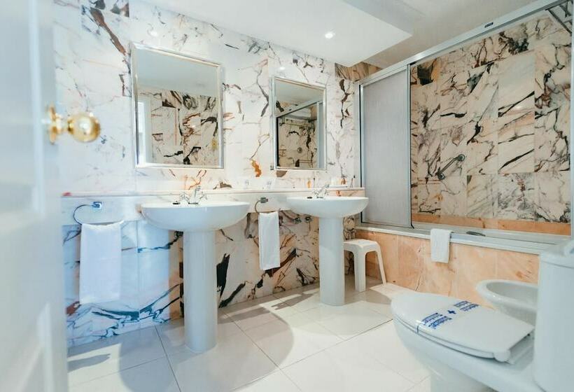 דירת שני חדרים, Hollywood Mirage   Excel Hotels & Resorts