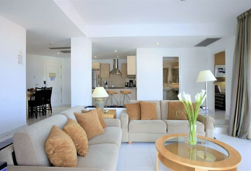 Apartament 2 Dormitoare cu Priveliște către Mare, Hollywood Mirage   Excel Hotels & Resorts
