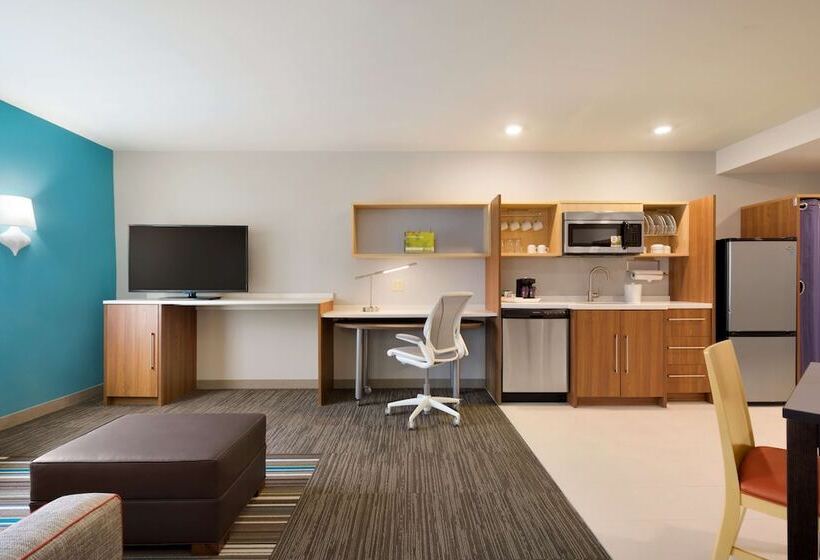Люкс, Home2 Suites By Hilton Roanoke, Va