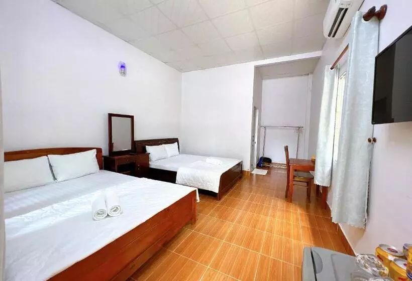 , Huong Giang Bungalow