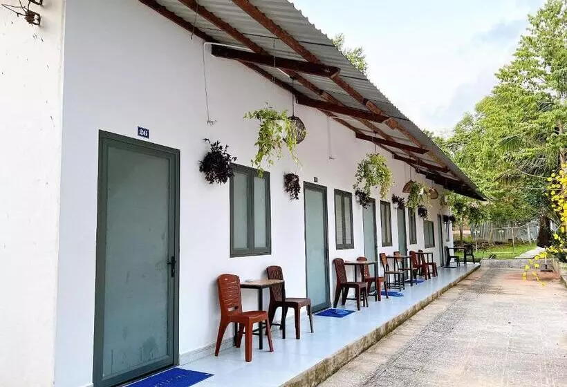 اتاق استاندارد, Huong Giang Bungalow