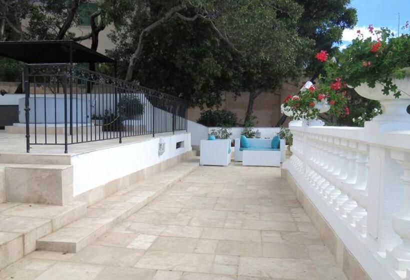 Suíte com Hidromassagem, La Calanque