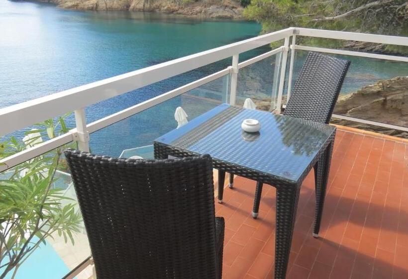 Люкс 2 Спальни, La Calanque