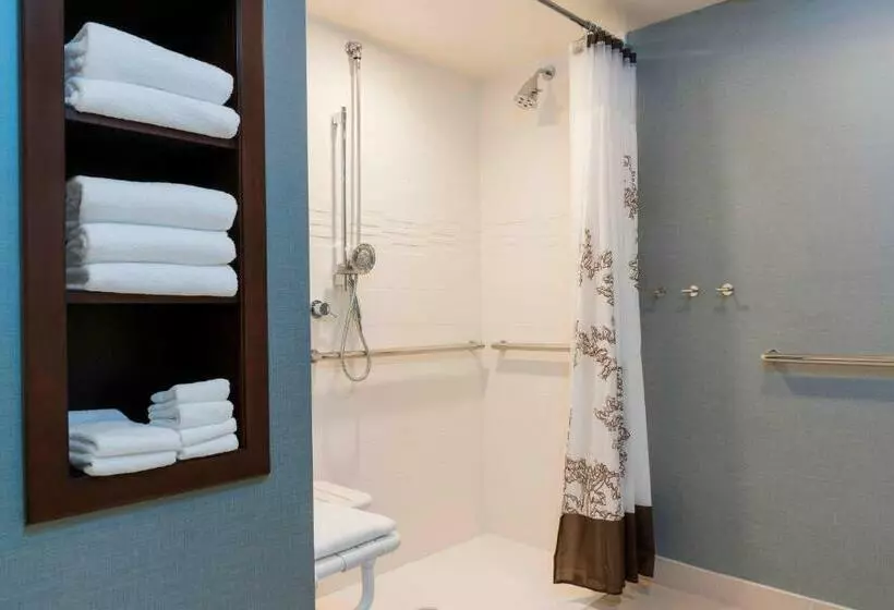 キングサイドベッドのスタンダードワンルーム, Residence Inn By Marriott Milwaukee West
