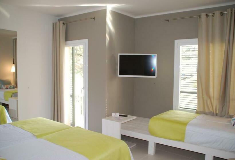 Номер Superior, Tarongeta   Adults Only