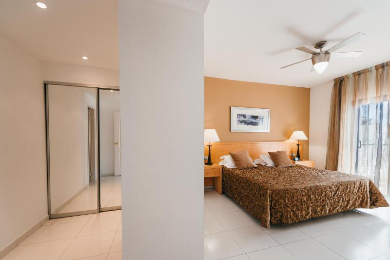 带1个卧室的带海景的公寓, Hollywood Mirage   Excel Hotels & Resorts