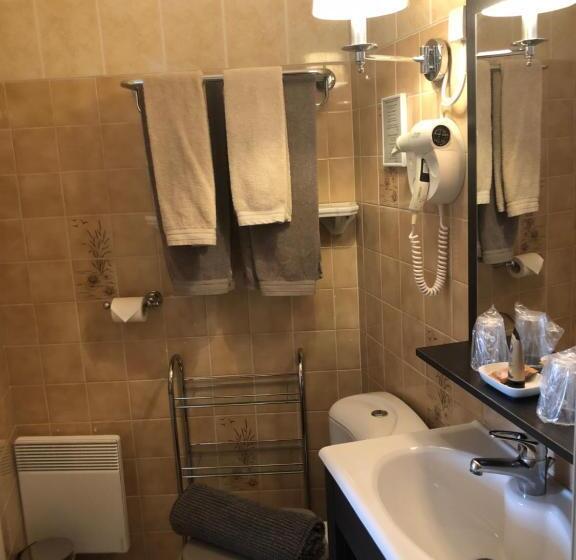 Номер Стандарт, Ty Gwenn La Baule