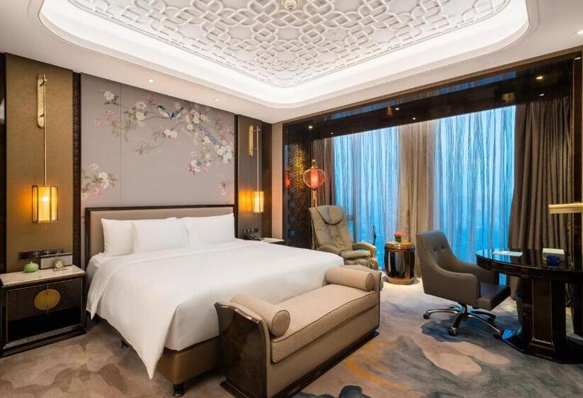 חדר דחוקס עם מיטת קינג, Wanda Reign Chengdu