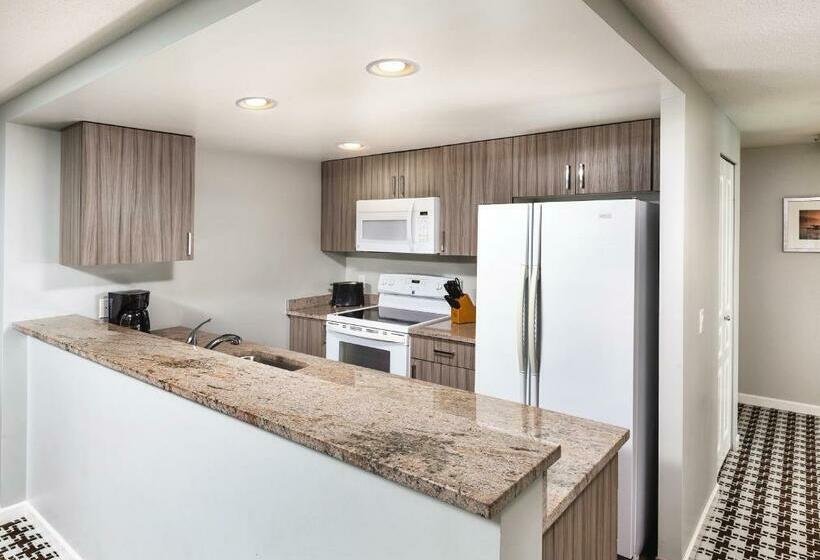 آپارتمان لوکس 2 خوابه, Worldmark Victoria