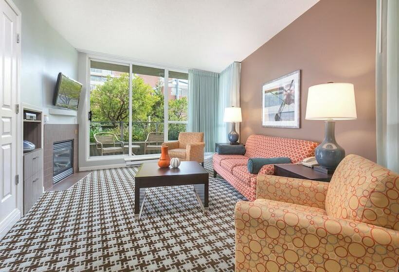 آپارتمان لوکس 2 خوابه, Worldmark Victoria