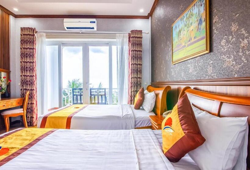 اتاق لوکس با چشم‌انداز دریا, Sun Viet Resort Phu Quoc