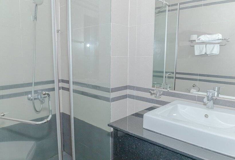 اتاق لوکس با چشم‌انداز شهر, Sun Viet Resort Phu Quoc