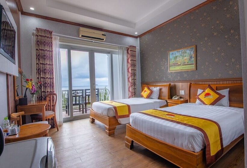 اتاق لوکس با چشم‌انداز دریا, Sun Viet Resort Phu Quoc