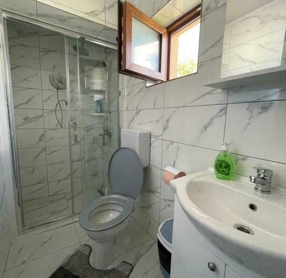 スタンダードルーム, Pensiunea Cav