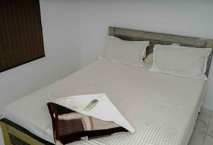 חדר סטנדרט, Bacardi House