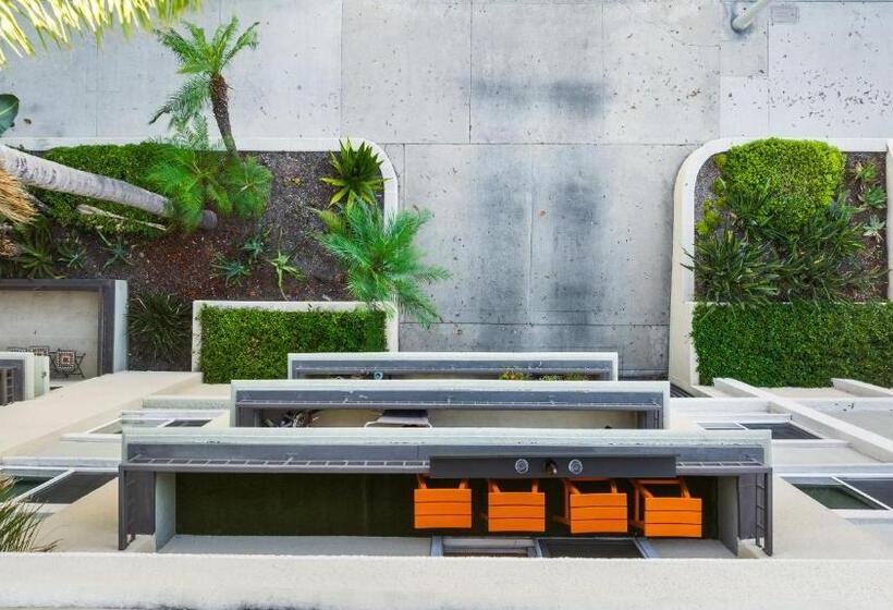 1침실 펜트하우스 아파트, Beverly Hills 2 Bed 2 Bath Penthouse With Den And Parking 414