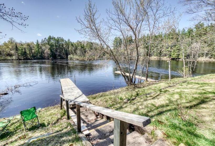 غرفة قياسية داخلية, Edgewater Resort