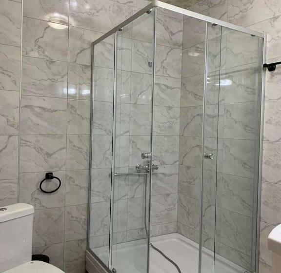 اتاق استاندارد با چشمانداز کوهستان, Bismillah Hotel And Restaurent