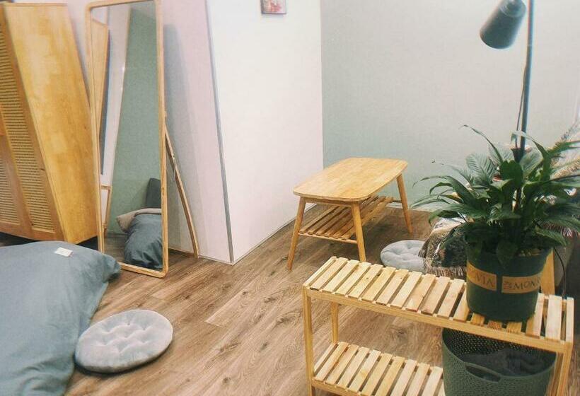 اتاق استاندارد, Babahouse Homestay Thành Phố Vinh