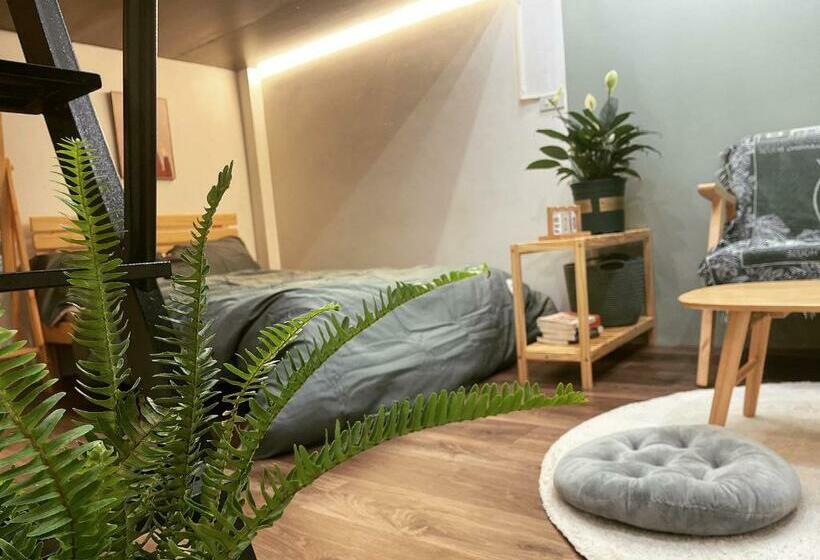 اتاق استاندارد, Babahouse Homestay Thành Phố Vinh