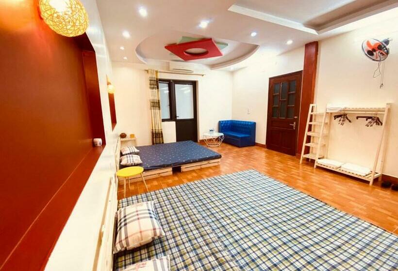 اتاق خانوادگی, Lion Homestay