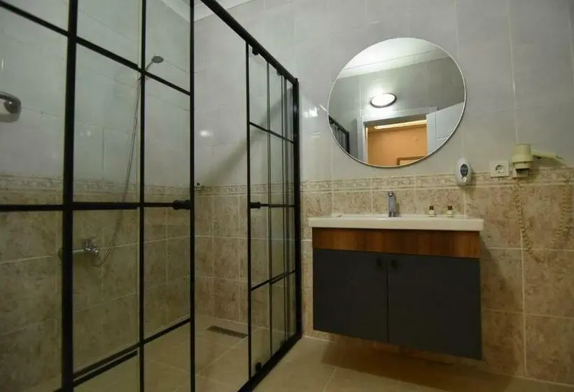 Standard-huone, Vira Suite