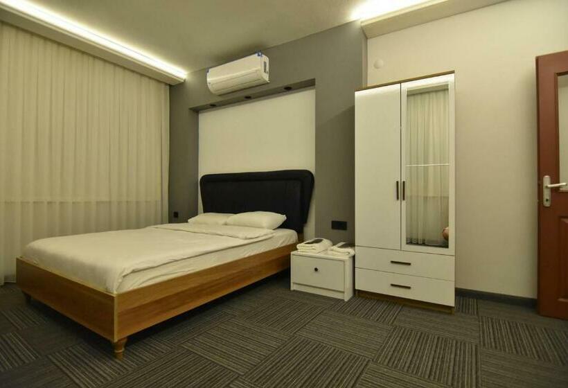 スタンダードルーム, Vira Suite