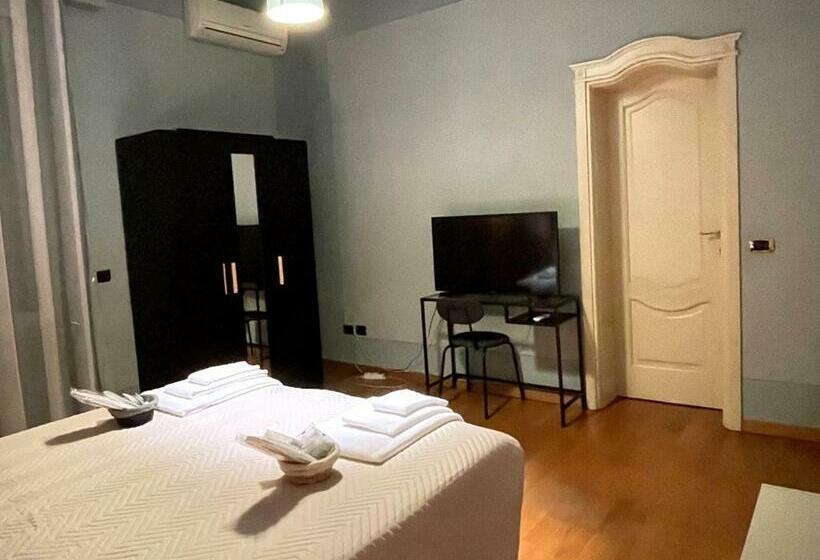 اتاق لوکس, Villa Peonia Parma