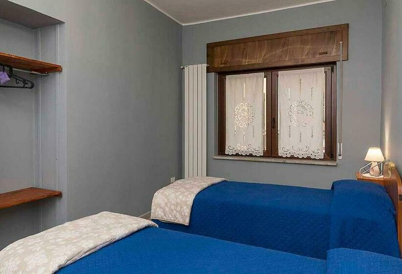 スタンダードルーム, Coccinella B&b A Tufo