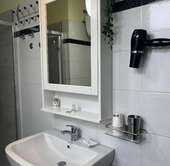 スタンダードトリプルルーム, Coccinella B&b A Tufo