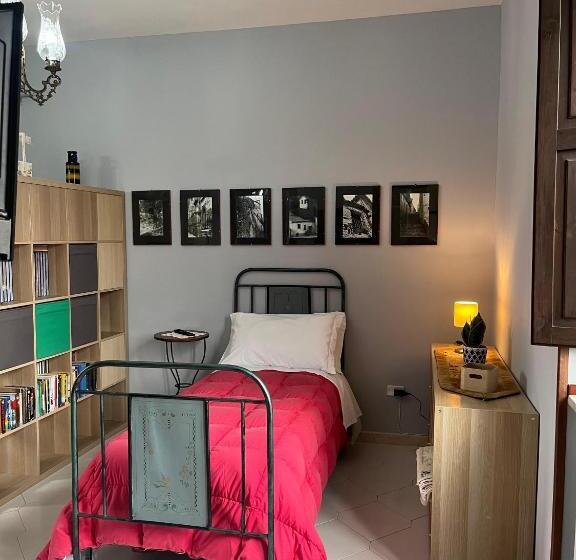 スタンダードトリプルルーム, Coccinella B&b A Tufo