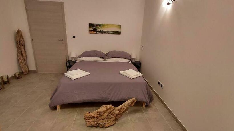 اتاق استاندارد, Casa F