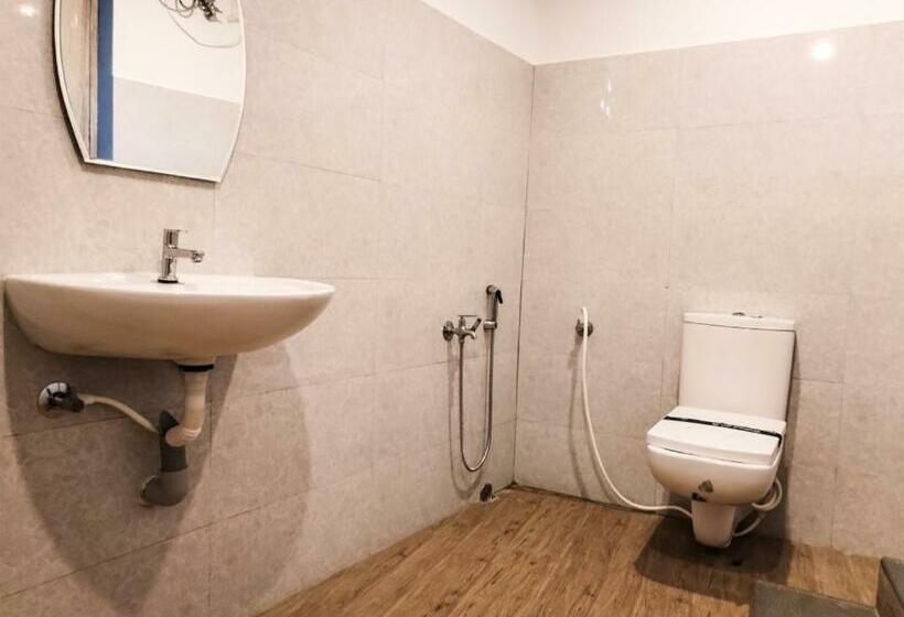 家庭间, Meena Mahal Cottage