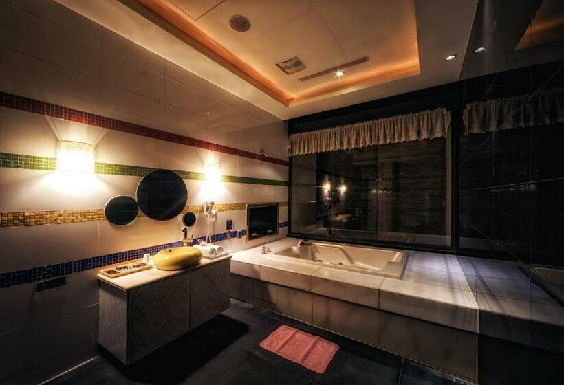 اتاق لوکس, Bali Motel   Zhongli