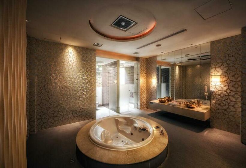 اتاق لوکس, Bali Motel   Zhongli