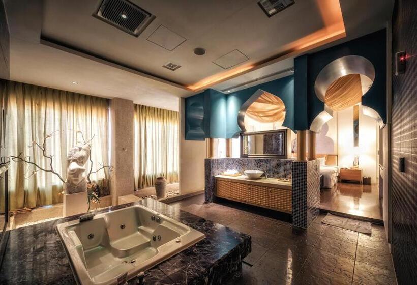 اتاق لوکس, Bali Motel   Zhongli