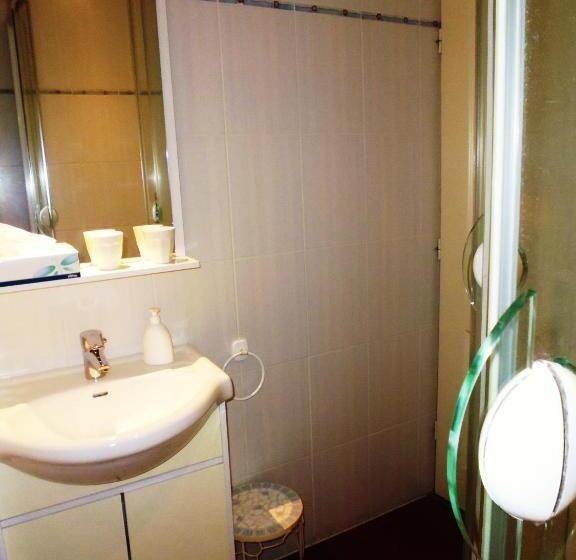 Номер Стандарт, Aux Berges De La Thur