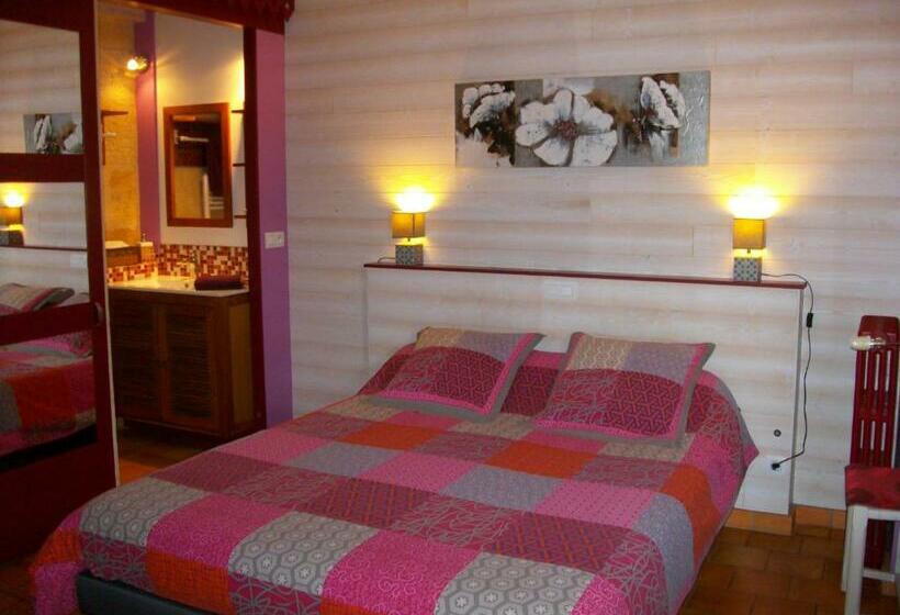 标准间, Domaine De Monein