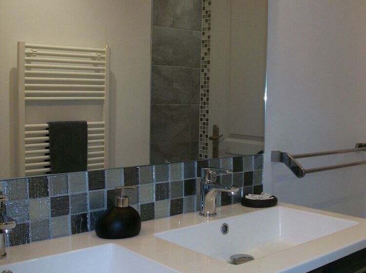 豪华房间, Domaine De Monein